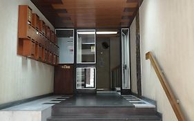 So Fine Petruzzelli Flat